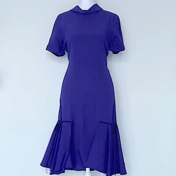 green emerald velvet dress Oscar de la Renta 2010s Silk Purple Fit & Flare Dress w/ Maxi Shawl
